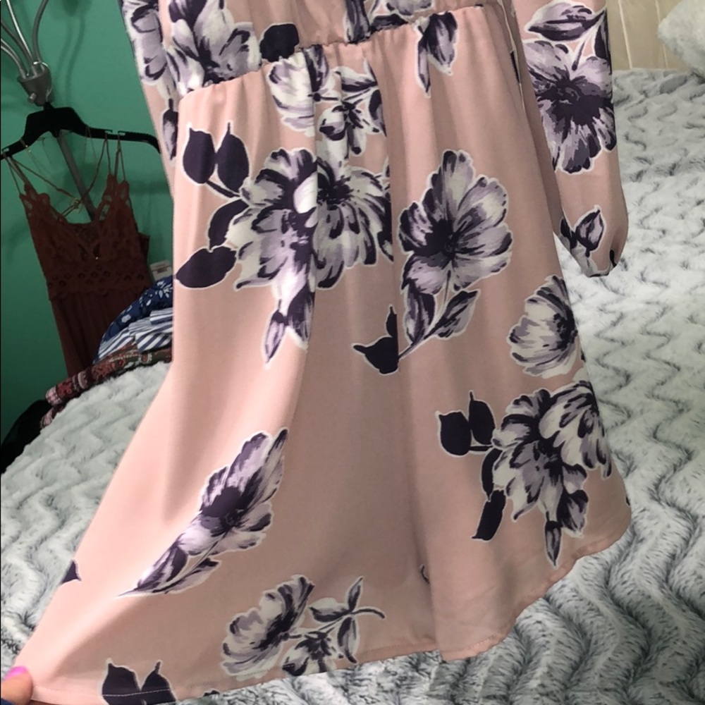 Romper - Picture 2 of 3